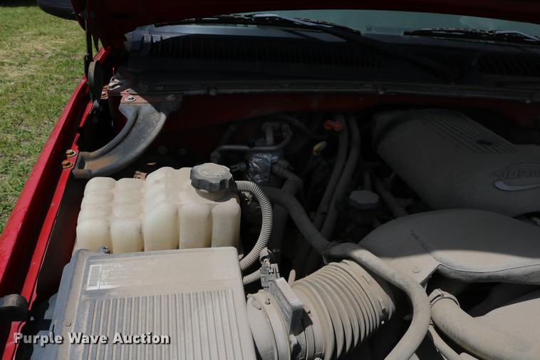 image for item DD8233 2003 GMC Sierra 1500 Ext. Cab pickup truck