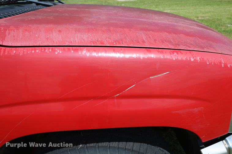 image for item DD8233 2003 GMC Sierra 1500 Ext. Cab pickup truck