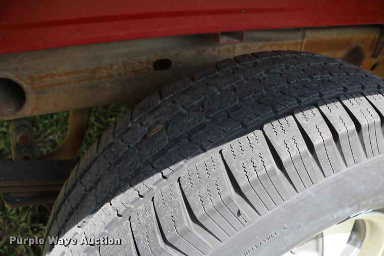 image for item DD8233 2003 GMC Sierra 1500 Ext. Cab pickup truck