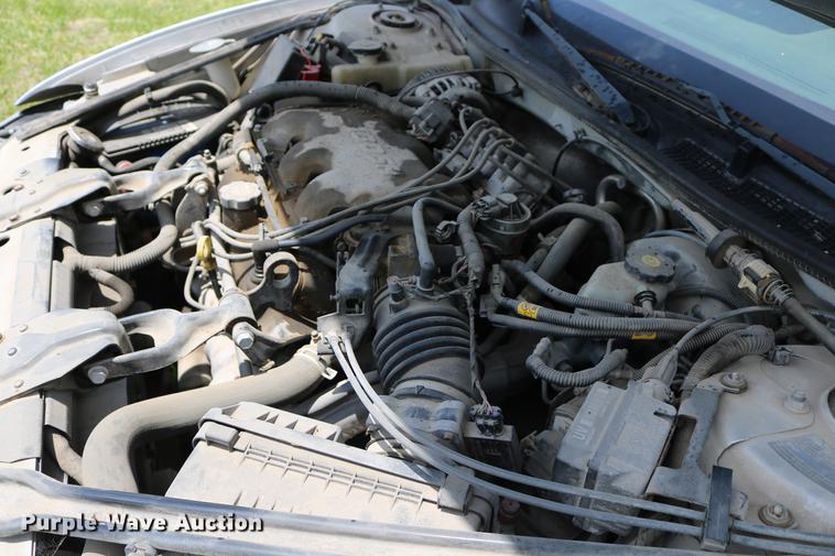 image for item DD8234 2002 Pontiac Grand Prix