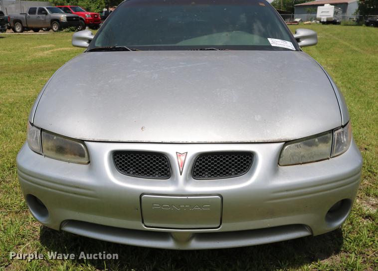 image for item DD8234 2002 Pontiac Grand Prix