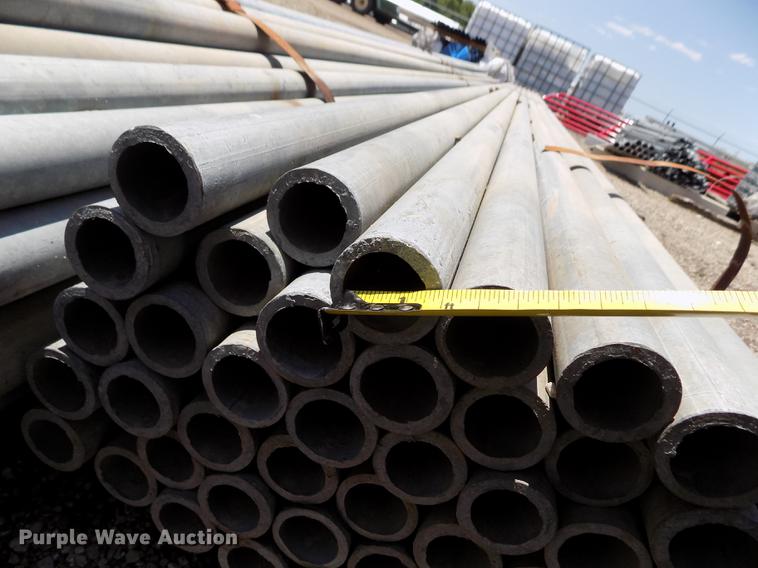 image for item DE1276 Approximately 100 sticks of steel pipe