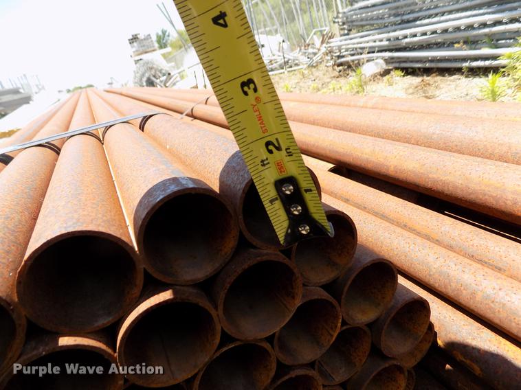 image for item DE1277 Approximately 61 20'L x 1 3/4" O.D. steel pipe