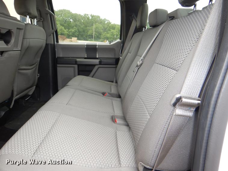 image for item DE3577 2016 Ford F150 SuperCrew pickup truck