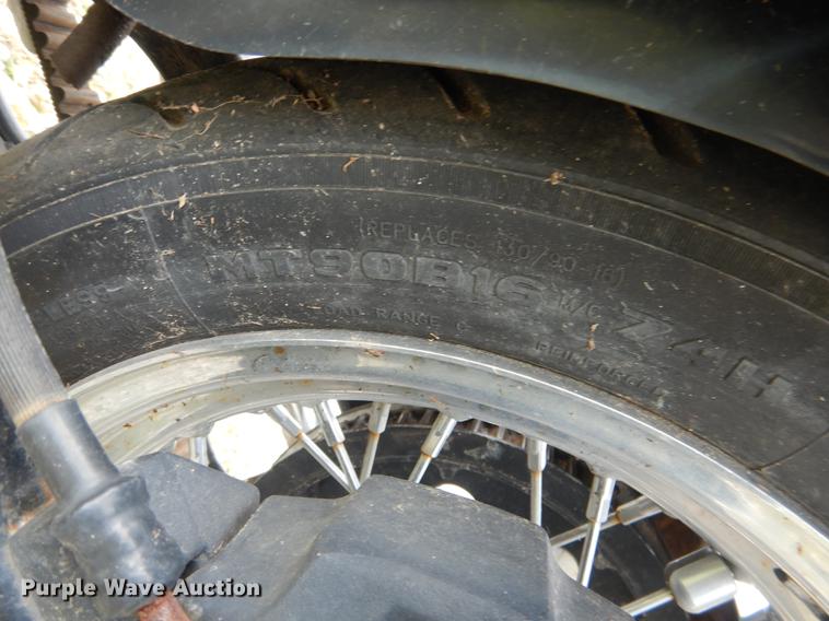 image for item DE3971 1992 Harley Davidson XL 883 motorcycle