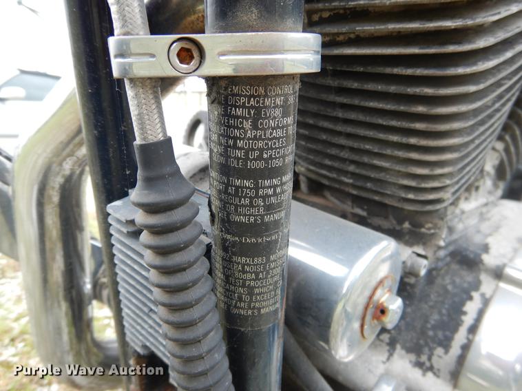 image for item DE3971 1992 Harley Davidson XL 883 motorcycle