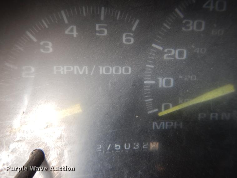 image for item DE3972 1997 Chevrolet C1500 pickup truck