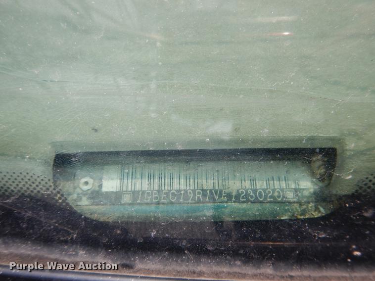 image for item DE3972 1997 Chevrolet C1500 pickup truck