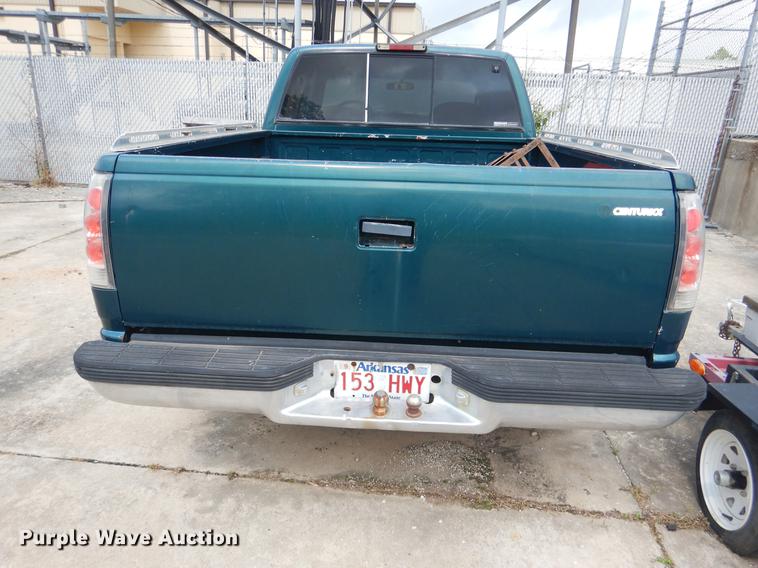 image for item DE3972 1997 Chevrolet C1500 pickup truck