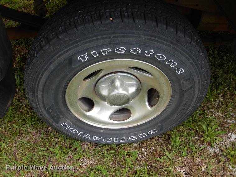 image for item DE3973 2003 Ford F150 pickup truck