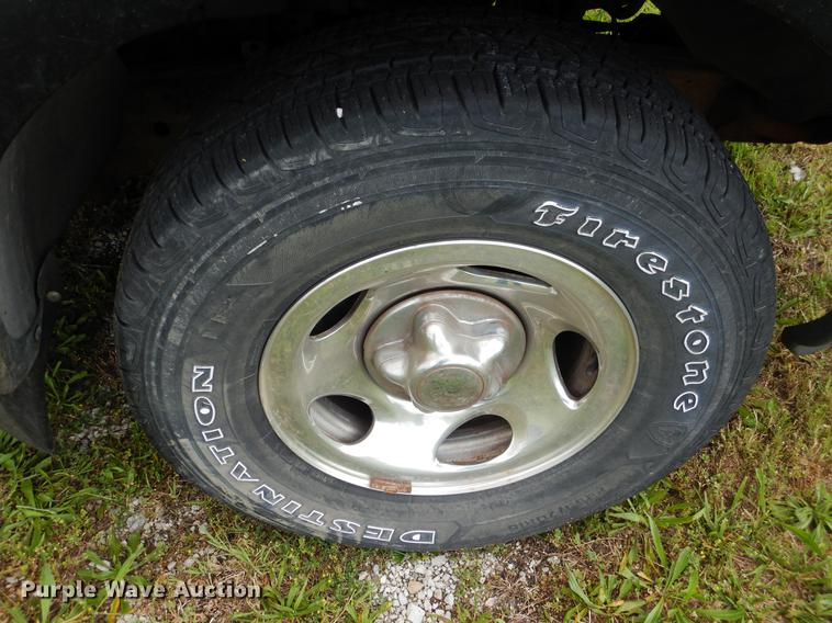 image for item DE3973 2003 Ford F150 pickup truck