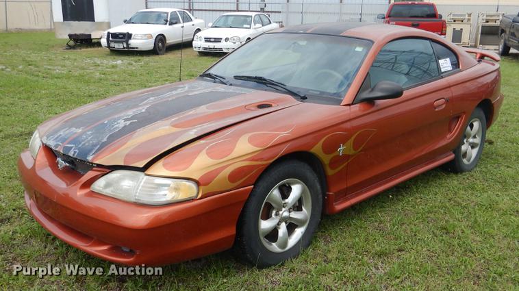 image for item DE3977 1997 Ford Mustang