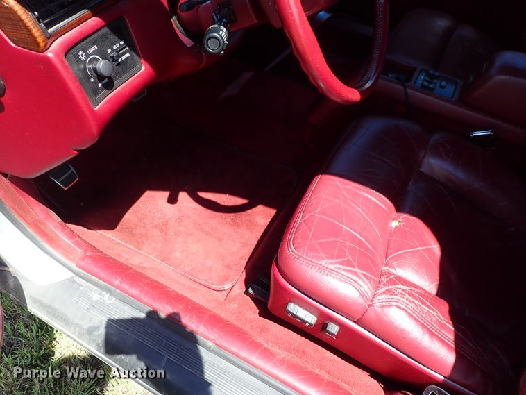 image for item DE5344 1992 Cadillac Seville