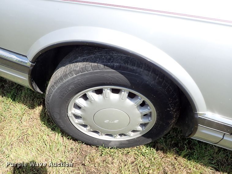 image for item DE5344 1992 Cadillac Seville