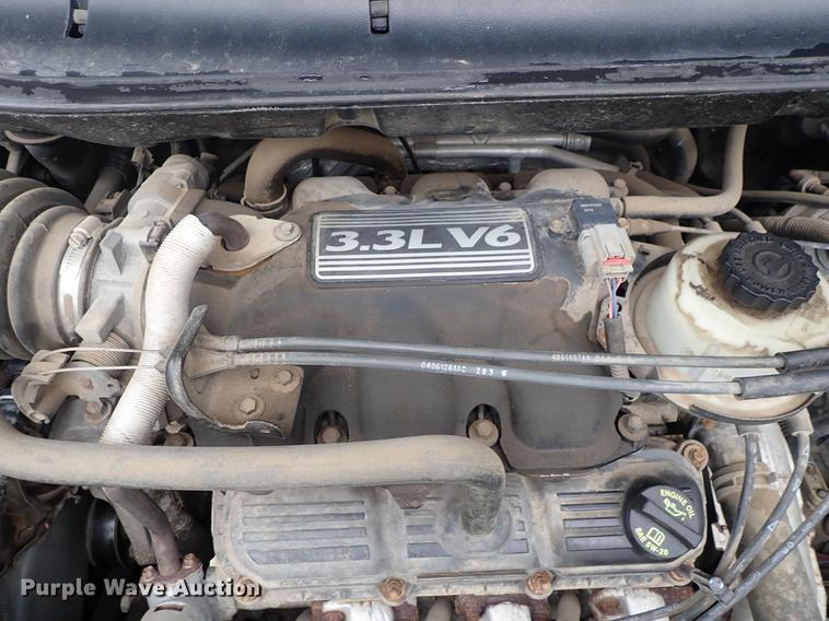 image for item DE5396 2007 Chrysler Town & Country van