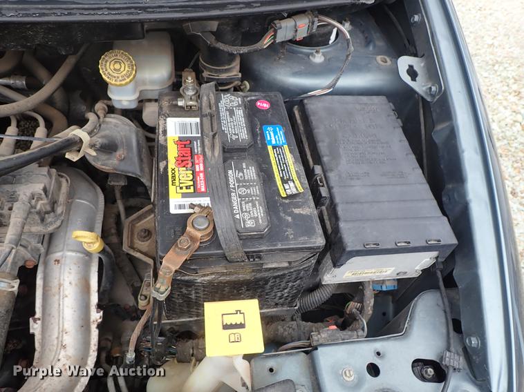 image for item DE5396 2007 Chrysler Town & Country van