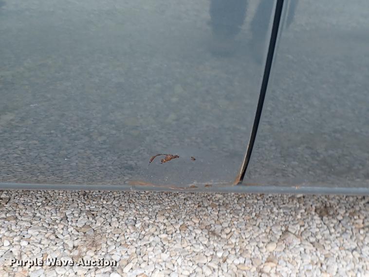 image for item DE5396 2007 Chrysler Town & Country van