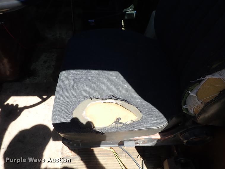 image for item DE5401 1982 Ford LT9000 semi truck