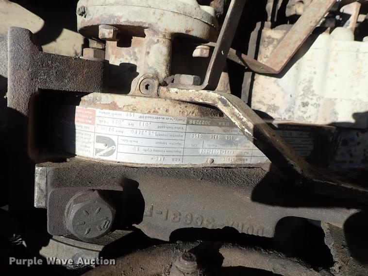 image for item DE5401 1982 Ford LT9000 semi truck