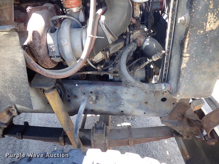 image for item DE5401 1982 Ford LT9000 semi truck