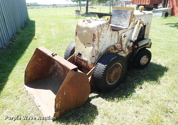 image for item DE5402 International H-25B Payloader wheel loader