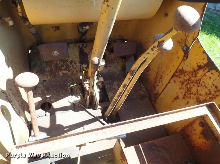 image for item DE5402 International H-25B Payloader wheel loader