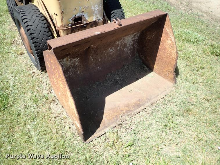 image for item DE5402 International H-25B Payloader wheel loader