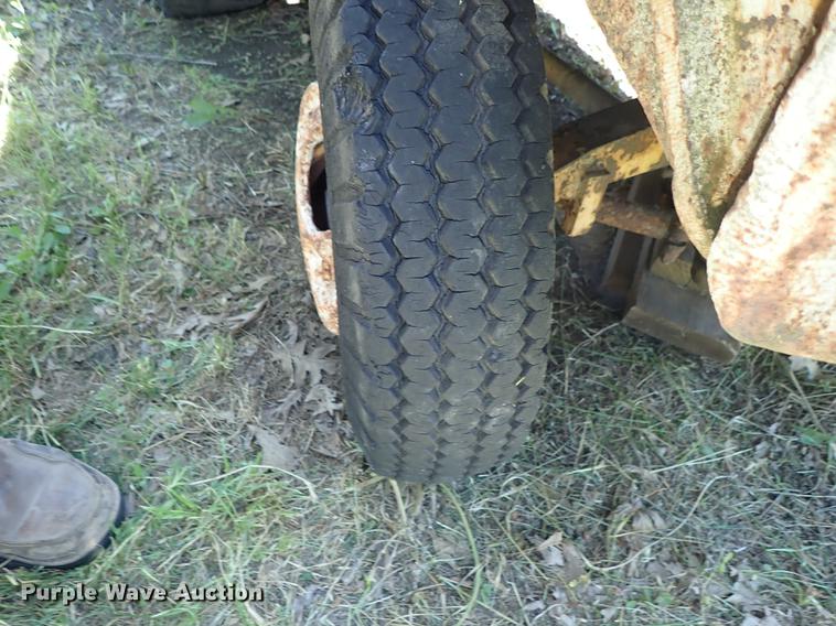 image for item DE5402 International H-25B Payloader wheel loader