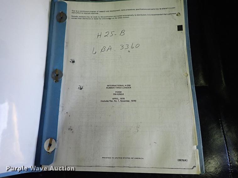 image for item DE5402 International H-25B Payloader wheel loader