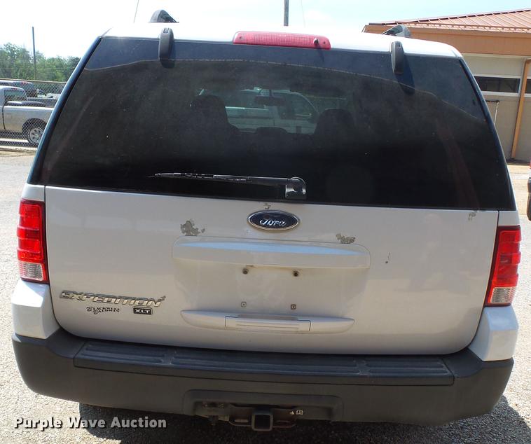 image for item DE7812 2006 Ford Expedition SUV
