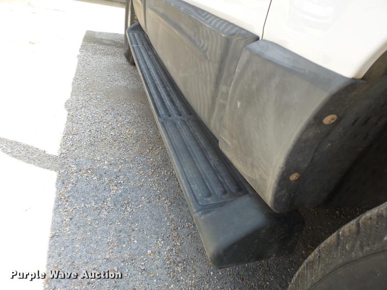 image for item DE7812 2006 Ford Expedition SUV