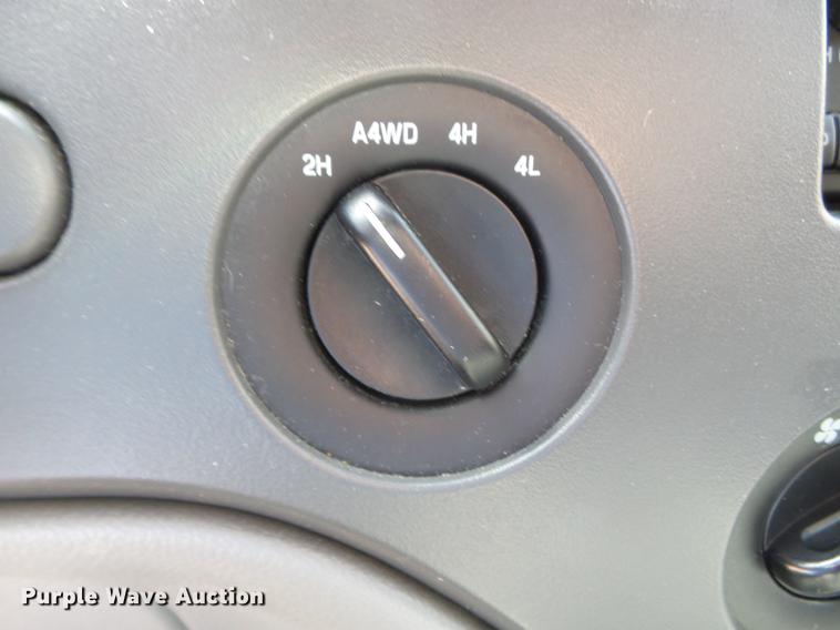 image for item DE7812 2006 Ford Expedition SUV