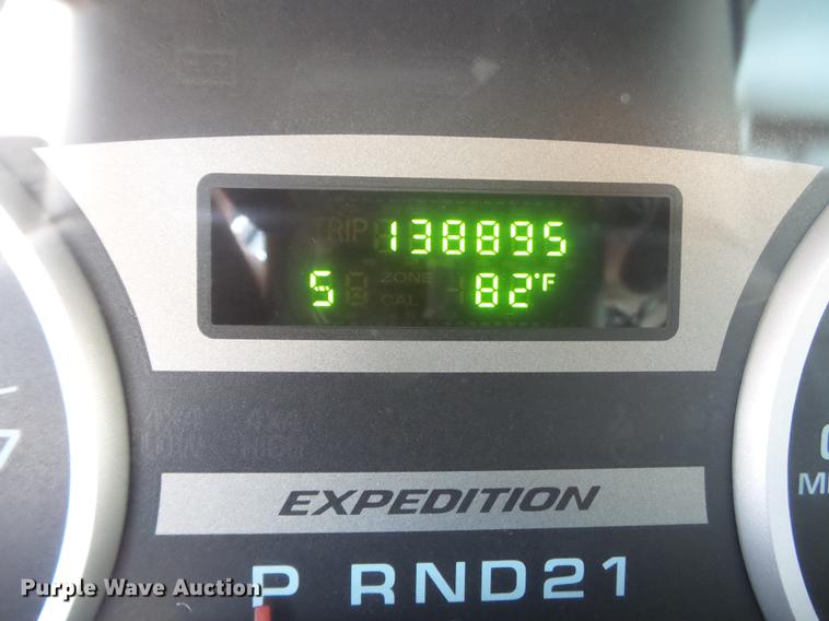 image for item DE7812 2006 Ford Expedition SUV