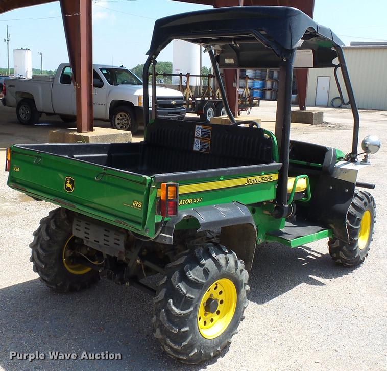 image for item DE7814 2007 John Deere Gator utility vehicle
