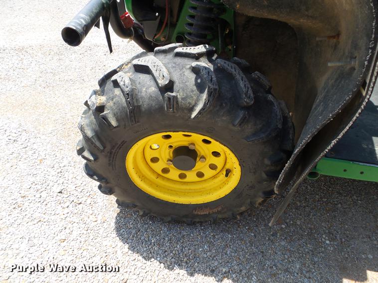 image for item DE7814 2007 John Deere Gator utility vehicle