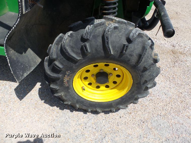 image for item DE7814 2007 John Deere Gator utility vehicle