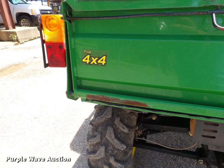 image for item DE7814 2007 John Deere Gator utility vehicle