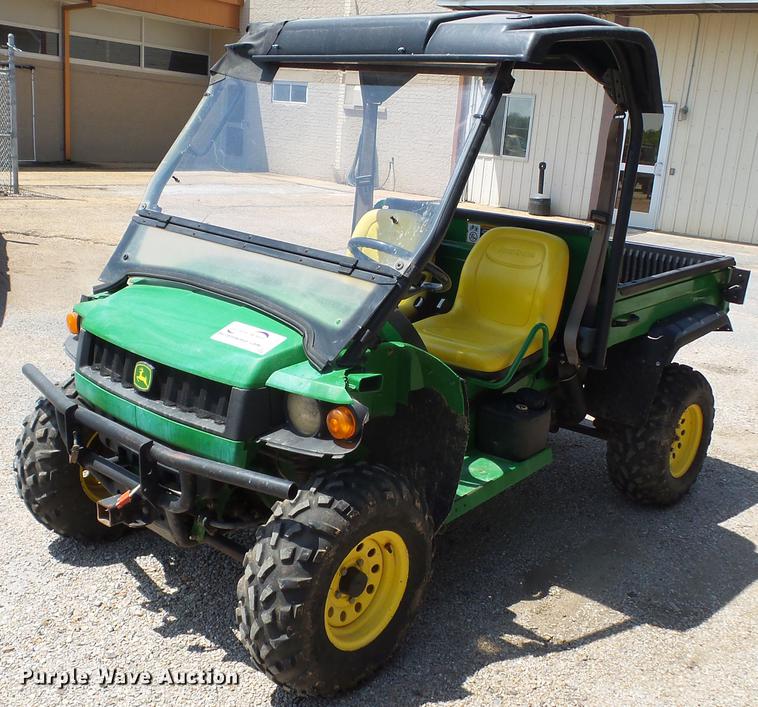 image for item DE7815 2007 John Deere Gator utility vehicle