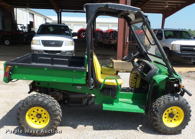 image for item DE7815 2007 John Deere Gator utility vehicle