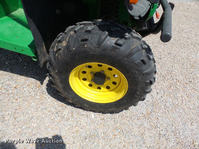 image for item DE7815 2007 John Deere Gator utility vehicle