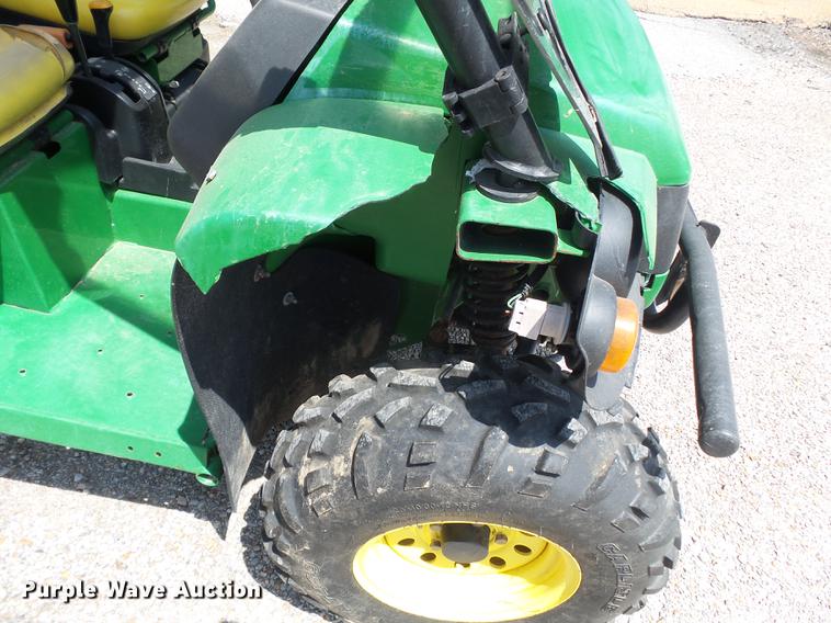 image for item DE7815 2007 John Deere Gator utility vehicle