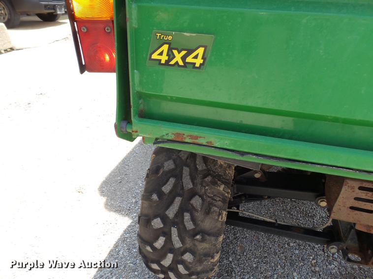 image for item DE7815 2007 John Deere Gator utility vehicle