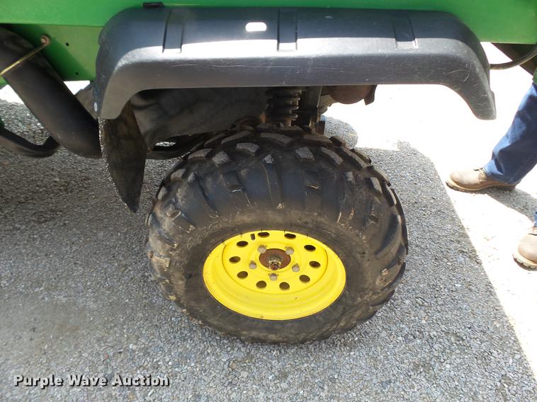 image for item DE7815 2007 John Deere Gator utility vehicle