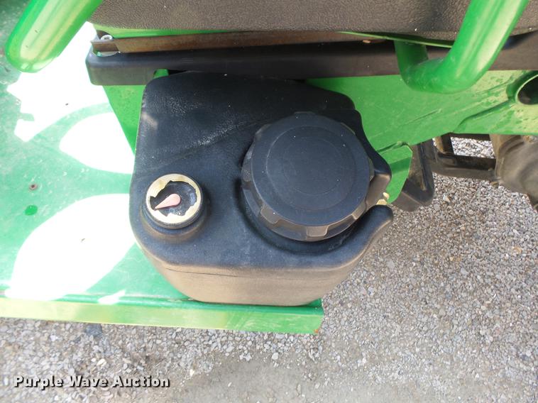 image for item DE7815 2007 John Deere Gator utility vehicle