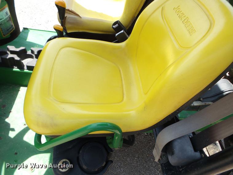 image for item DE7815 2007 John Deere Gator utility vehicle