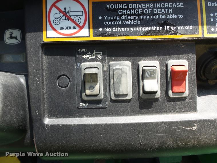 image for item DE7815 2007 John Deere Gator utility vehicle