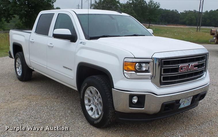image for item DE7818 2015 GMC Sierra 1500 Crew Cab pickup truck