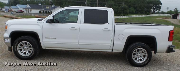 image for item DE7818 2015 GMC Sierra 1500 Crew Cab pickup truck