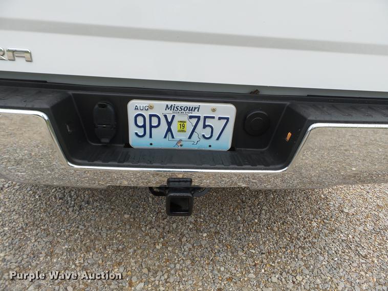 image for item DE7818 2015 GMC Sierra 1500 Crew Cab pickup truck