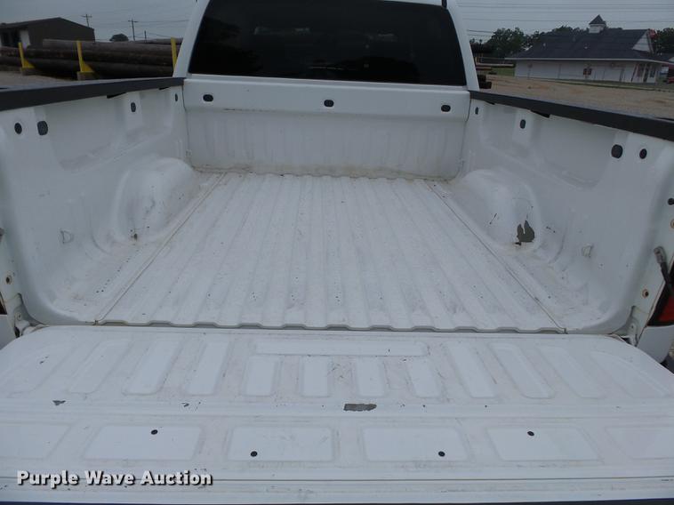 image for item DE7818 2015 GMC Sierra 1500 Crew Cab pickup truck
